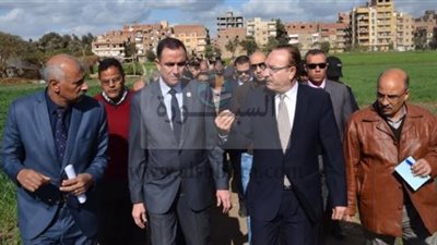 محافظ بني سويف يوجه بالمراجعة المالية والفنية لمشروعات التدريب والإنتاج بمدارس التعليم الفني                                    