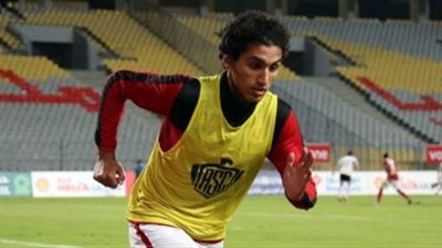 احمد حمدى وازارو فى هجوم الاهلى امام النصر