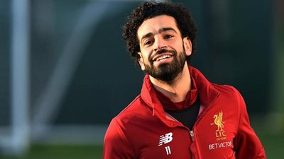 محمد صلاح افضل لاعب في افريقيا ..طلب من والده ذبح 