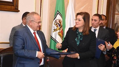 جامعة القاهرة ووزارة التخطيط توقعان بروتوكولات تعاون لدعم ريادة الأعمال على مستوى المدارس والجامعات  