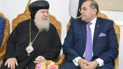 محافظ سوهاج والقيادات الأمنية والتنفيذية والدينية والشعبية يقدمون التهاني للاخوة المسيحيين بمختلف مطرانيات المحافظة بمناسبة عيد الميلاد المجيد  