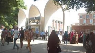 جامعة سوهاج تكشف حقيقة منع الطلبة والطالبات من دخول دورات المياة