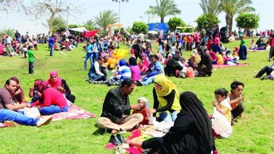 محافظ القاهرة: فتح الحدائق  بالمجان وتخفيض أسعار رحلات الأتوبيس النهري 