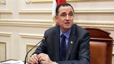 تعرف على تعليق احمد الجيوشى بشأن أمية طلاب الدبلومات الفنية