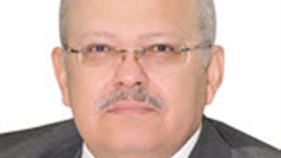رئيس جامعة القاهرة يفتتح ندوة غداً للتعريف بفرص التمويل المتاحة للمشاريع البحثية بالجامعة