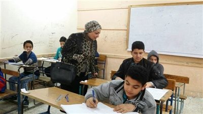 تعليم الجيزة :لا شكاوي من امتحان اللغة الانجليزية بإعدادية الجيزة