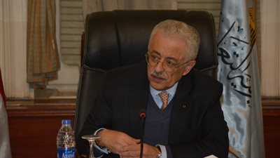 هل تعيد وزارة التربية والتعليم 