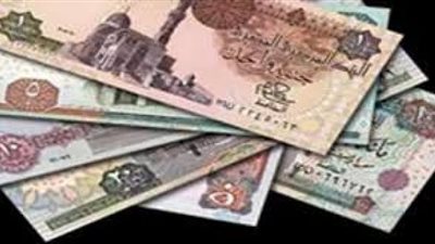 فلاش باك.. بالمستندات.. خصم 300 جنيه من رواتب المعلمين