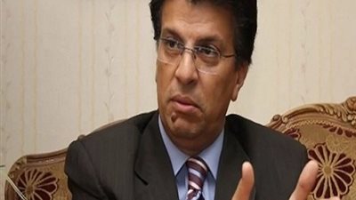 خالد منتصر : وزارة التربية والتعليم الداعشية تدعو الطلاب الي تحطيم التماثيل ..في انتظار رد الوزارة ورجال الدين