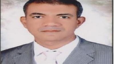 عصام عطية يقدم الحل السحرى بشأن أزمة إجازات الترم الثانى وحذف منهج شهر إبريل