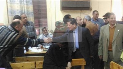 وكيل تعليم كفر الشيخ ورئيس لجنة النظام والمراقبة يتفقدان أعمال تصحيح أالشهادة الإعدادية