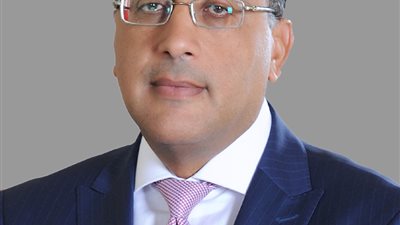 وزير الإسكان يعلن عن موعد تسليم أراضى قرعة الإسكان 