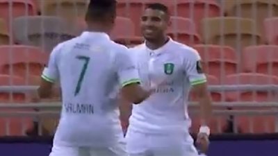 بالصور.. ماذا قالت الصحف السعودية بعد احراز مؤمن زكريا هدفين فى مرمى العروبة؟