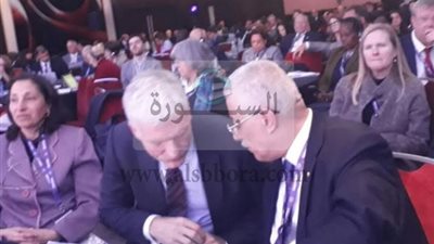 شوقي يبحث سبل تطوير التعليم مع وزير التعليم البريطاني