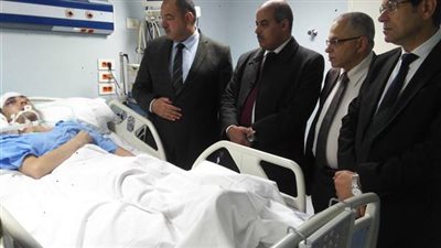 رئيس جامعة الازهر يزور معيد كلية الطب في مستشفي المقاولون العرب 