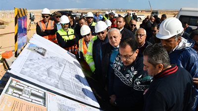  مدبولى: البدء فى تنفيذ 5 آلاف وحدة بمشروع 