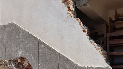 طالبات مدرسة دماص الثانوية يرفضن دخول المدرسة