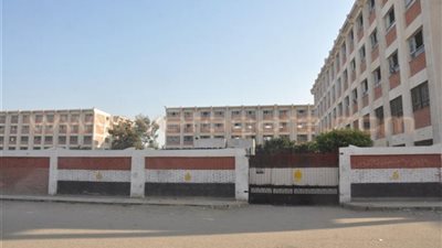 عاجل.. إخلاء مجمع مدارس السيوف 