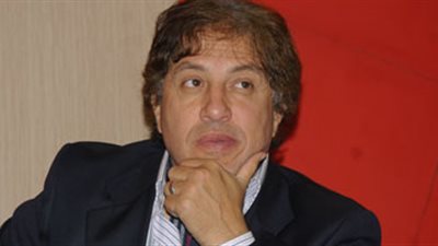 2000 مشجع فى مباراة الأهلى والداخلية