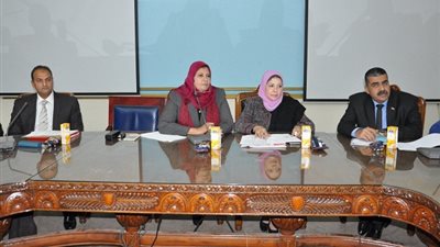 التعليم تعقد اجتماعًا لمديرى التعليم الإعدادى بالمديريات لضمان حسن سير العملية التعليمية