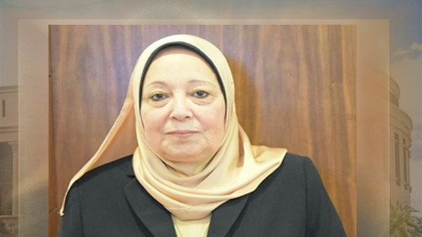 المستشارة فريال قطب