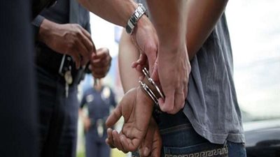 اعتقال طالب امرىكى حاول تفجير مدرسته ..ابلغت عنه جدته ..وكشفته مذكراته