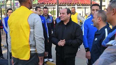 بالصور.. السيسي من الكلية الحربية: القوات المسلحة والشرطة تقومان بتأمين وحماية البلاد وليس سيناء فقط