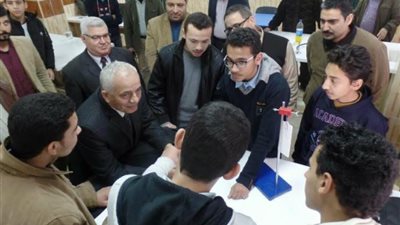 حجازى يتفقد مدرسة المتفوقين فى العلوم والتكنولوجيا STEM بالمنوفية