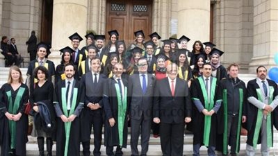 رئيس جامعة القاهرة يلتقي سفير فرنسا لبحث أوجه التعاون مع الجامعات الفرنسية