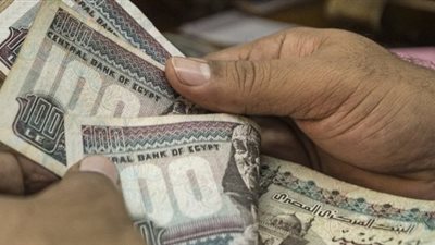 600 جنية مكافأة للمعلمين نظير مابذل من جهد فى سير اعمال الامتحانات 