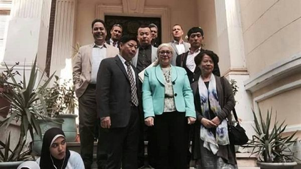 عميدة فنون جميلة