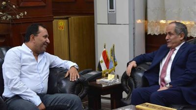 محافظ الأقصر يستقبل سفير المملكة الأردنية بالقاهرة 