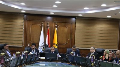 بالصور.. رئيس جامعة بنى سويف : مكافحة الفساد شرط اساسى للترقية