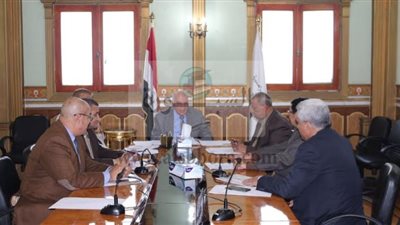 نقابة المهن التعليمية تؤكد ضرورة حصول المعلمين على العلاوات والترقيات والحوافز المتأخرة لهم منذ 2014