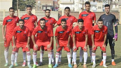 الترسانة يتصدر قمة الدورى الممتاز 