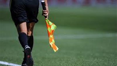 طاقم تحكيم نسائي لمباراة رجال  بالدوري المصري