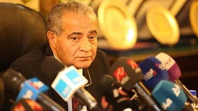 التموين تصدر 300 ألف بطاقة ذكية خلال شهرين بنظام SMS