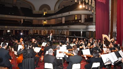 بالصور.. جامعة القاهرة تستضيف أوركسترا القاهرة السيمفوني