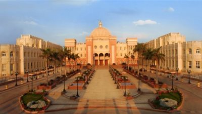 لأول مرة في مصر.. الجامعة البريطانية تستضيف 