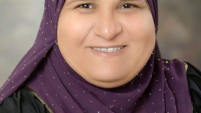 بالصور.. معلمة بمعهد أزهري تفوز بلقب الأم المثالية بكفر الشيخ