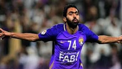 حسين الشحات يوقع للعين الاماراتى 3 مواسم