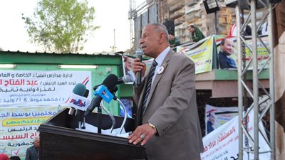 فى مؤتمر معلمون خلف الرئيس.. محمد عبدالله: المعلمون كانوا في المقدمة عندما أدركوا طبيعة المرحلة