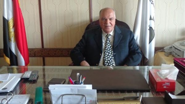 خلف الزناتى نقيب