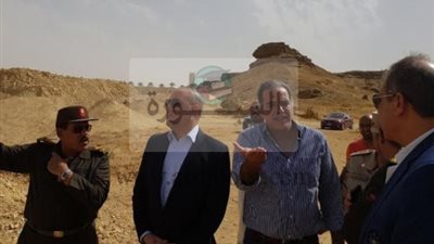 نائب وزير الإسكان يتفقد مشروعي الأسمرات 3 والشهبة لتطوير المناطق غير الآمنة بالقاهرة