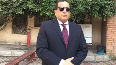 رئيس مصلحة الضرائب يدلى بصوته فى الانتخابات الرئاسية