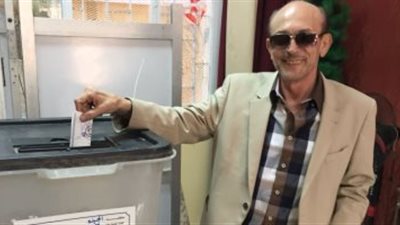 بالصور.. الفنان محمد صبحي يدلي بصوته بالهرم