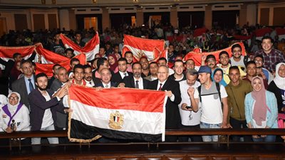 بالصور.. طلاب جامعة القاهرة ينظمون احتفالية بعنوان 