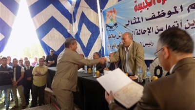 بالصور.. جهاز القاهرة الجديدة يكرم الموظفين المتميزين ومن بلغوا سن المعاش