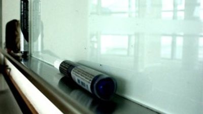 التعليم ترد علي تسجيل حالة جرب لإحدى المعلمات