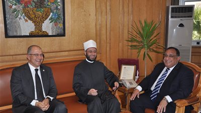   بالصور.. مؤتمر 